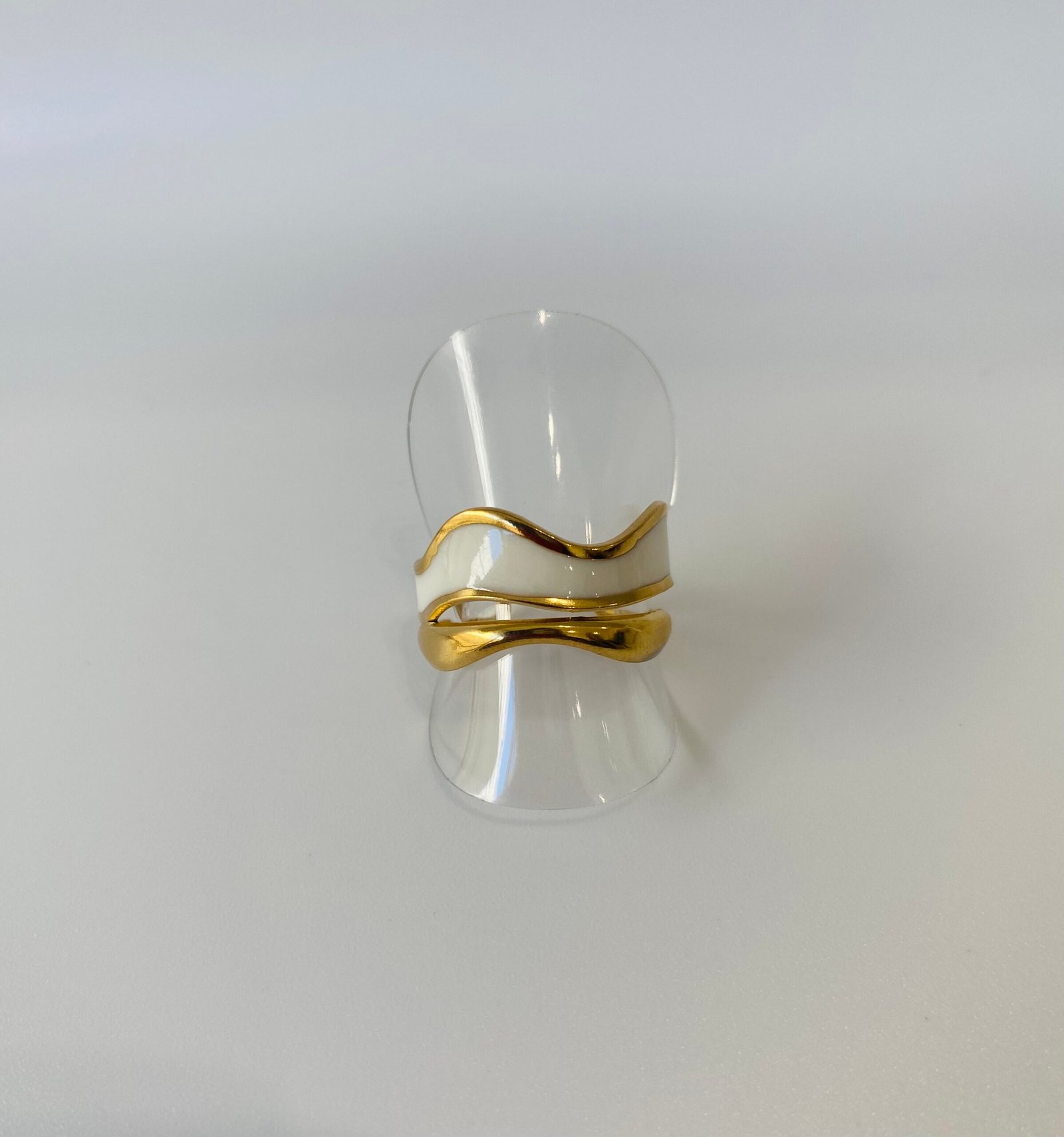 Ατσάλινο δαχτυλίδι - Gold Wave Ring
